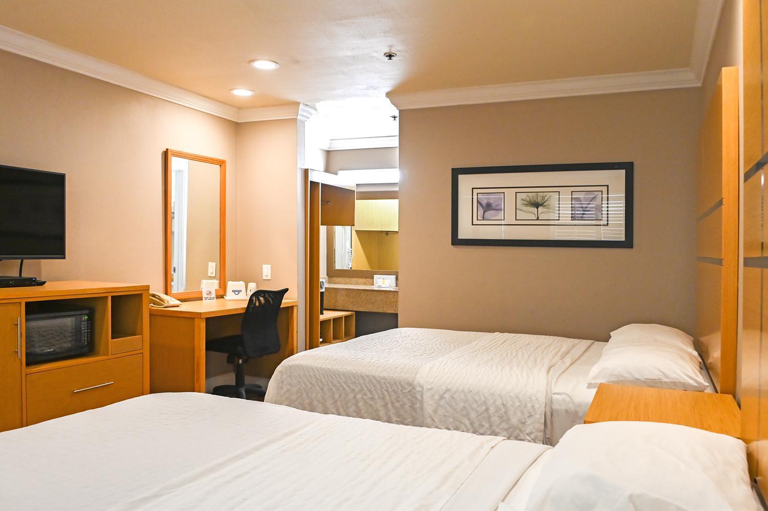 Days Inn By Wyndham San Francisco S/Oyster Point Airport South San Francisco Exterior photo