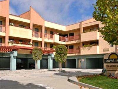 Days Inn By Wyndham San Francisco S/Oyster Point Airport South San Francisco Exterior photo